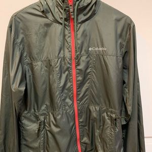 Columbia hooded windbreaker